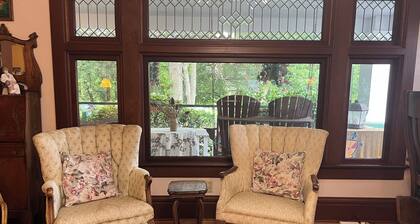 Columbia House - Near UO, Washburne Park & 4 blocks from Hayward Field