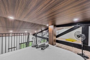3 室のベッ�ドルーム、デスク、旅行用ベビーベッド、WiFi (無料)