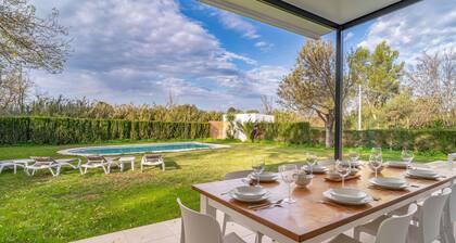 4 bedroom lovely home in Villamartin
