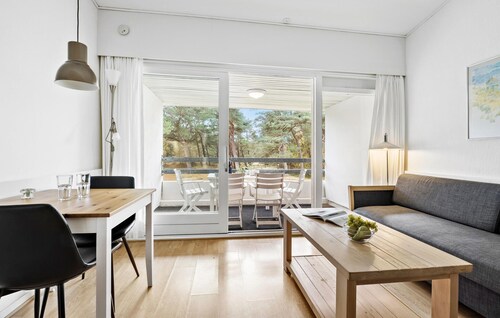 Awesome apartment in Nexø with WiFi