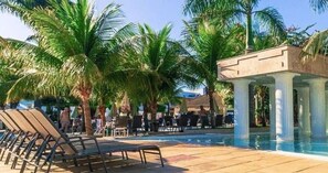 12 outdoor pools, pool umbrellas, pool loungers - Ap Completo Parq.Aquát.Fantástico Grátis (Caldas Novas)