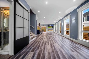 Interior - Luxe Coastal Retreat with Hot Tub & Spring Fires (Portland)