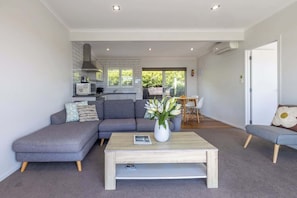 TV - Te Whau Bach Two - Te Whau Peninsula (Waiheke Island)
