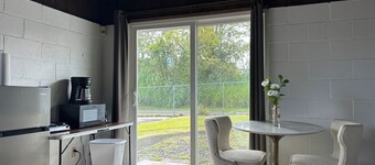 Cozy studio in charming Pāhoa with free private parking