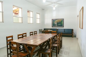 Khu phòng họp