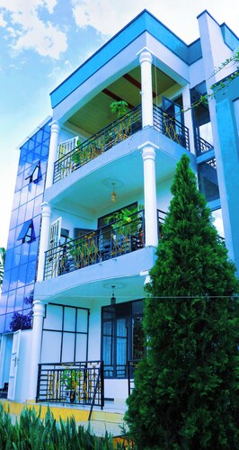 KIGALI LANDVIEW PALACE