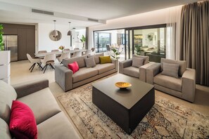 Televisión y estéreo 