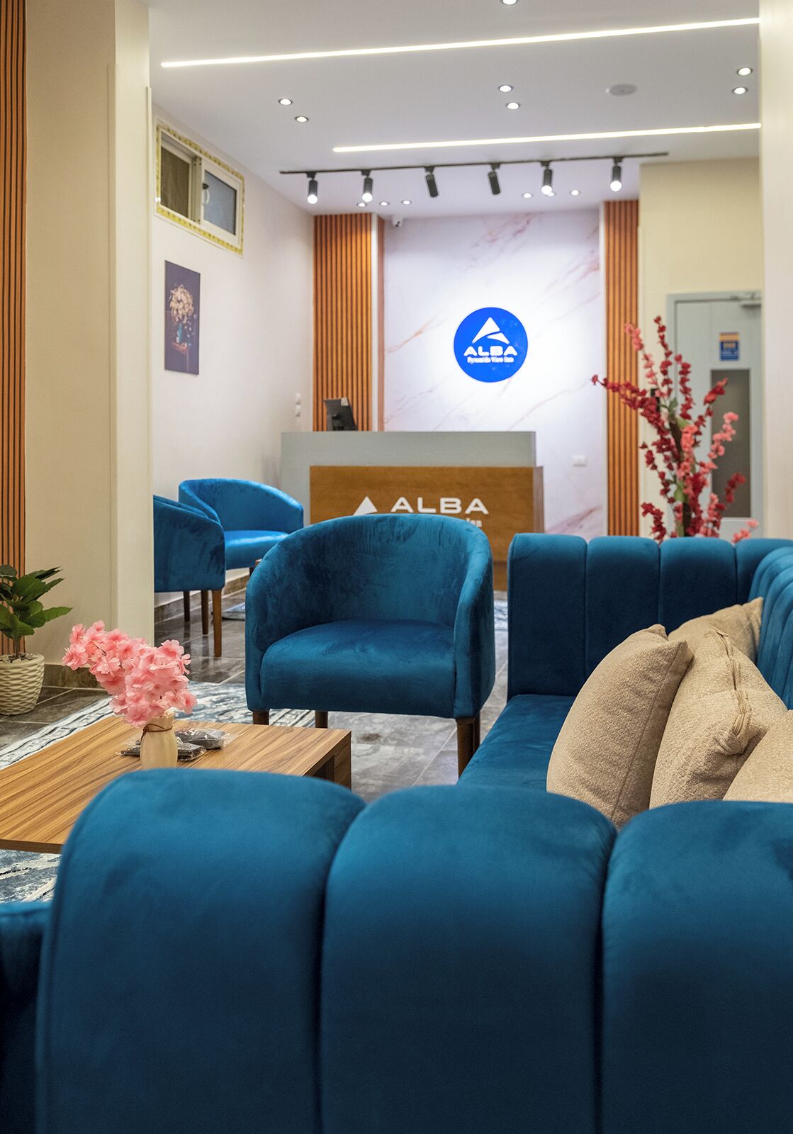 Foto - Alba pyramids view