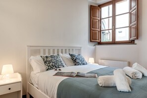 2 bedrooms, iron/ironing board, travel crib, WiFi - Tommy - Sweet Dreams in Florence (Coverciano)