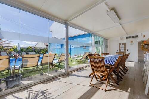 Apart. with 4 suites, 10 people with saltwater pool and barbecue in the Algarve