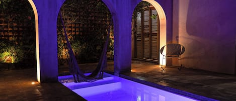 Utomhuspool