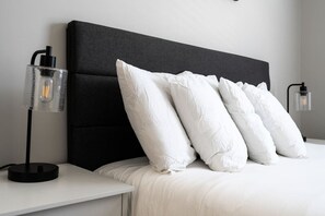 4 bedrooms, desk, iron/ironing board, travel cot