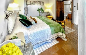 2 habitaciones, cuna de viaje, wifi gratis y ropa de cama 
