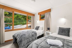 3 bedrooms, iron/ironing board, travel crib, WiFi