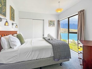 4 bedrooms, iron/ironing board, travel cot, WiFi