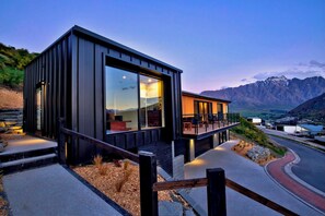 Exterior - Mountain Lake Vista Studio (Queenstown)