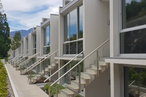 Exterior - Budget 1 Bedroom Studio Pounamu 216B Garden View (Queenstown)