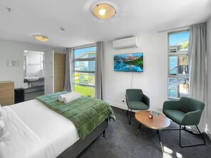 1 habitación, wifi y ropa de cama 
