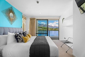 2 bedrooms, iron/ironing board, travel crib, WiFi