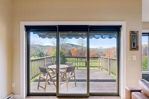 Interior - On Golf Course, Fireplace, Views! - Landmark 1C (Quechee)