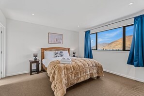 3 bedrooms, iron/ironing board, travel cot, WiFi
