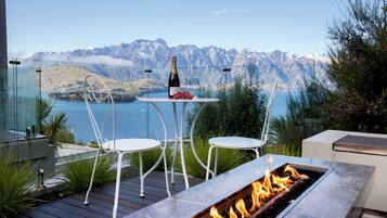 Tempat makan outdoor