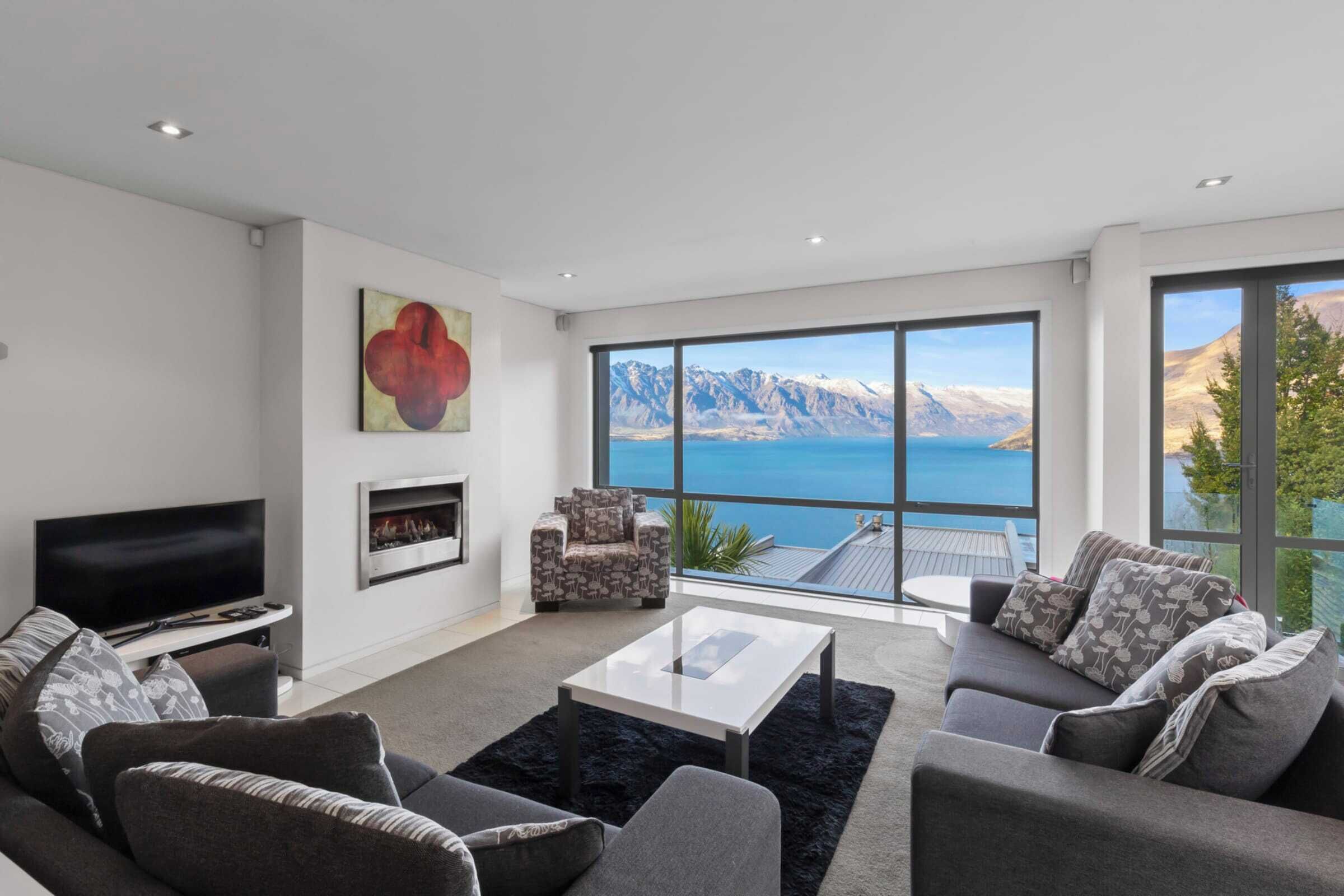 TV, fireplace, offices