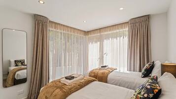 3 bedrooms, iron/ironing board, travel crib, WiFi