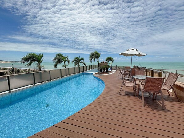 Apartamento | Piscina | Una piscina al aire libre