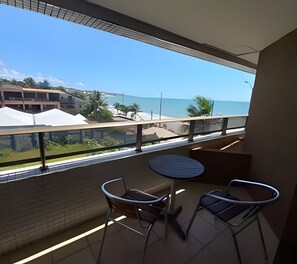 Studio | Buiten dineren