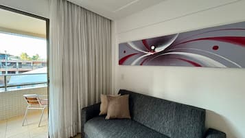 Leilighet | Oppholdsområde | TV