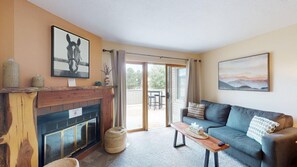 TV - Close to Lifts | Large Balcony | Mountain Spirits 103 (Angel Fire)