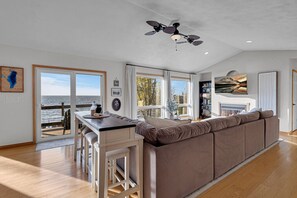 Smart-TV, Videospiele, Arbeitsbereiche