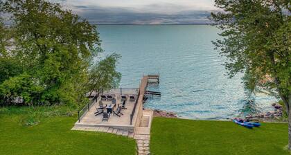 Harsch`s Beach Escape | Lake · Hot Tub · Theater