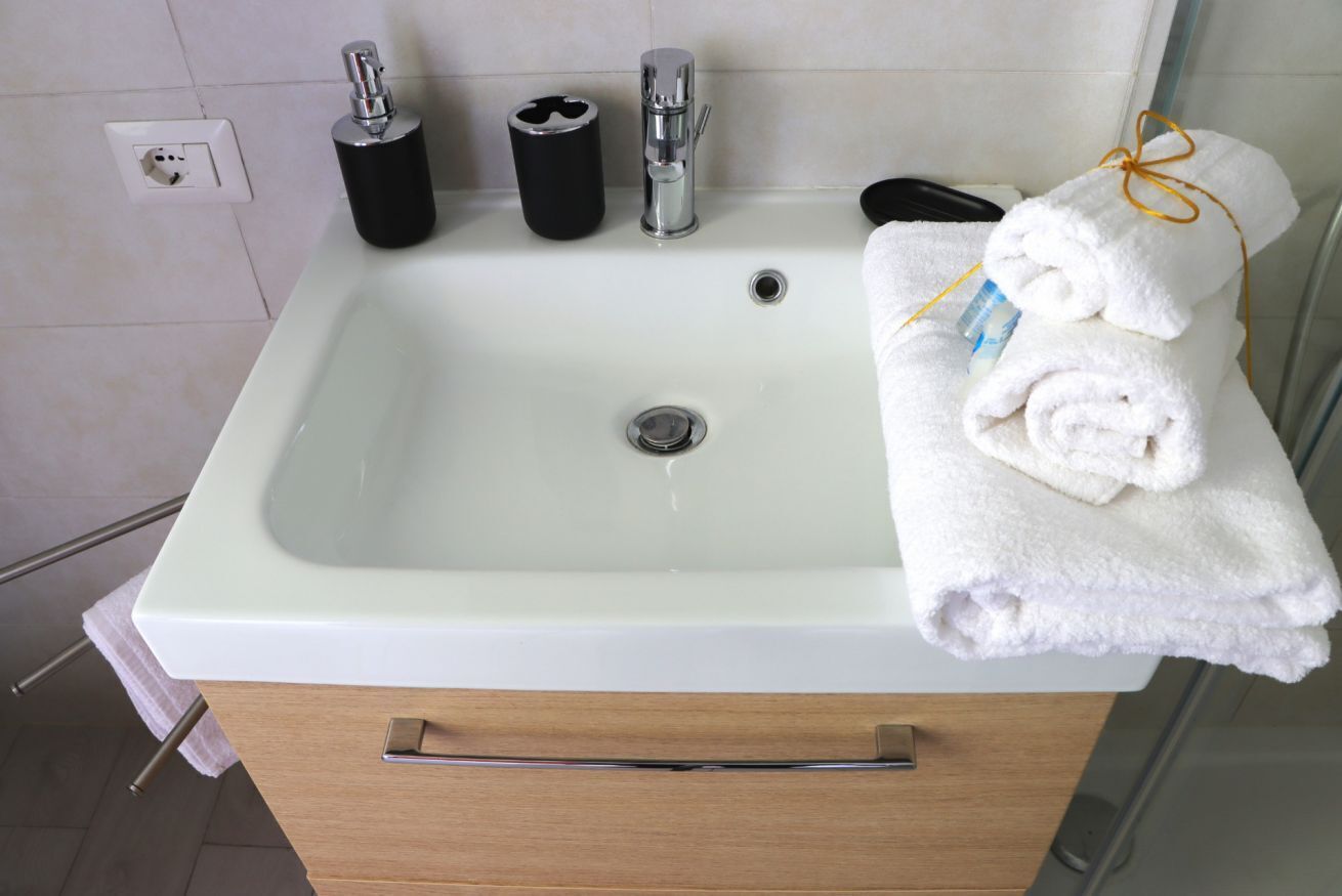 Doccia, asciugacapelli, bidet