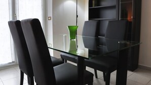 Unclassified image, 4 of 12, button - A few steps from Legnano station (MIKO APARTMENT) (Legnano)