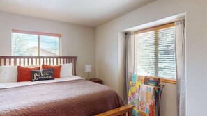 4 bedrooms, free WiFi, bed sheets