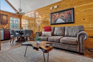 TV connectée, cheminée, jeux vidéo