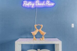 Interior - Experience luxury, Game Room, Heated Pool - Villa Resting Beach Place - Roelens (Cape Coral)