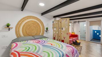 1 slaapkamer, een strijkplank/strijkijzer, gratis wifi, beddengoed