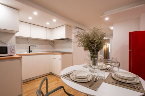 Good Morning Milano | Luxe Apt