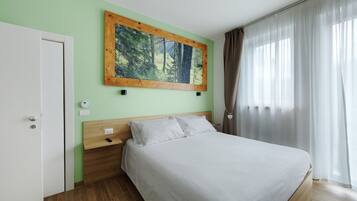 1 bedroom, free WiFi, bed sheets