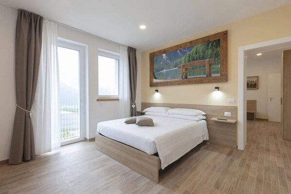 1 bedroom, free WiFi, bed sheets