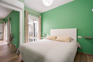 1 bedroom, iron/ironing board, free WiFi, bed sheets - Apartment 'Green Flat In City Center' with Wi-Fi and Air Conditioning (Málaga)