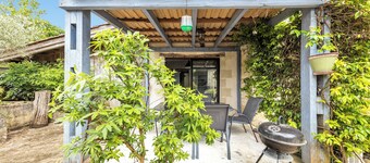 Welcome to Zot – A Haven of Peace in the Heart of the Bordeaux Vineyards