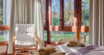 Finca 'Arroyo Del Valle' mit privater Terrasse und eigenem Garten