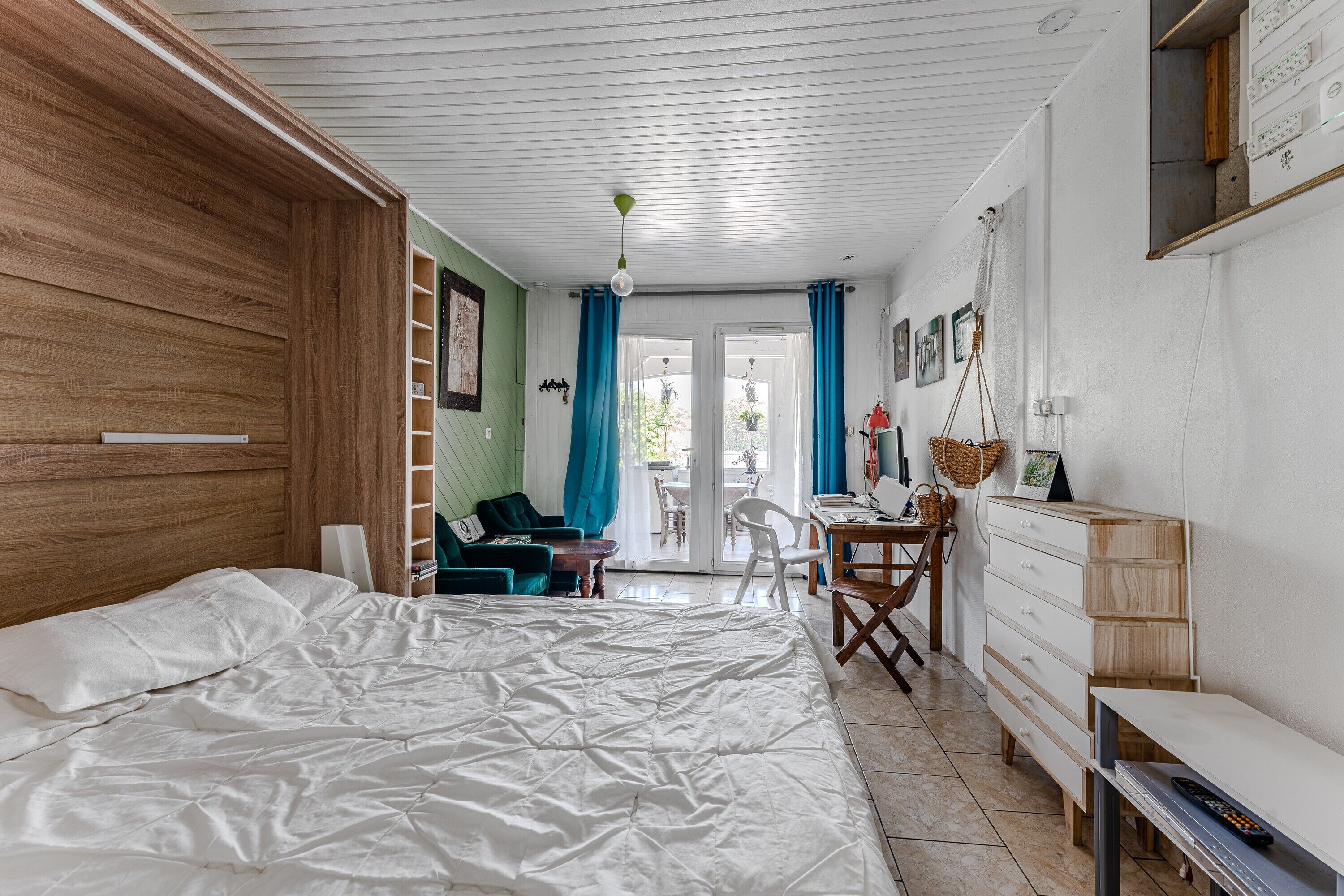 1 camera, ferro/asse da stiro, Wi-Fi gratuito, lenzuola