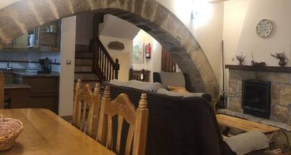 Country House 'Juderia I' with Wi-Fi