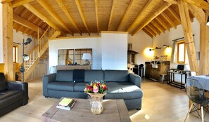 TV, mesa de pingue-pongue