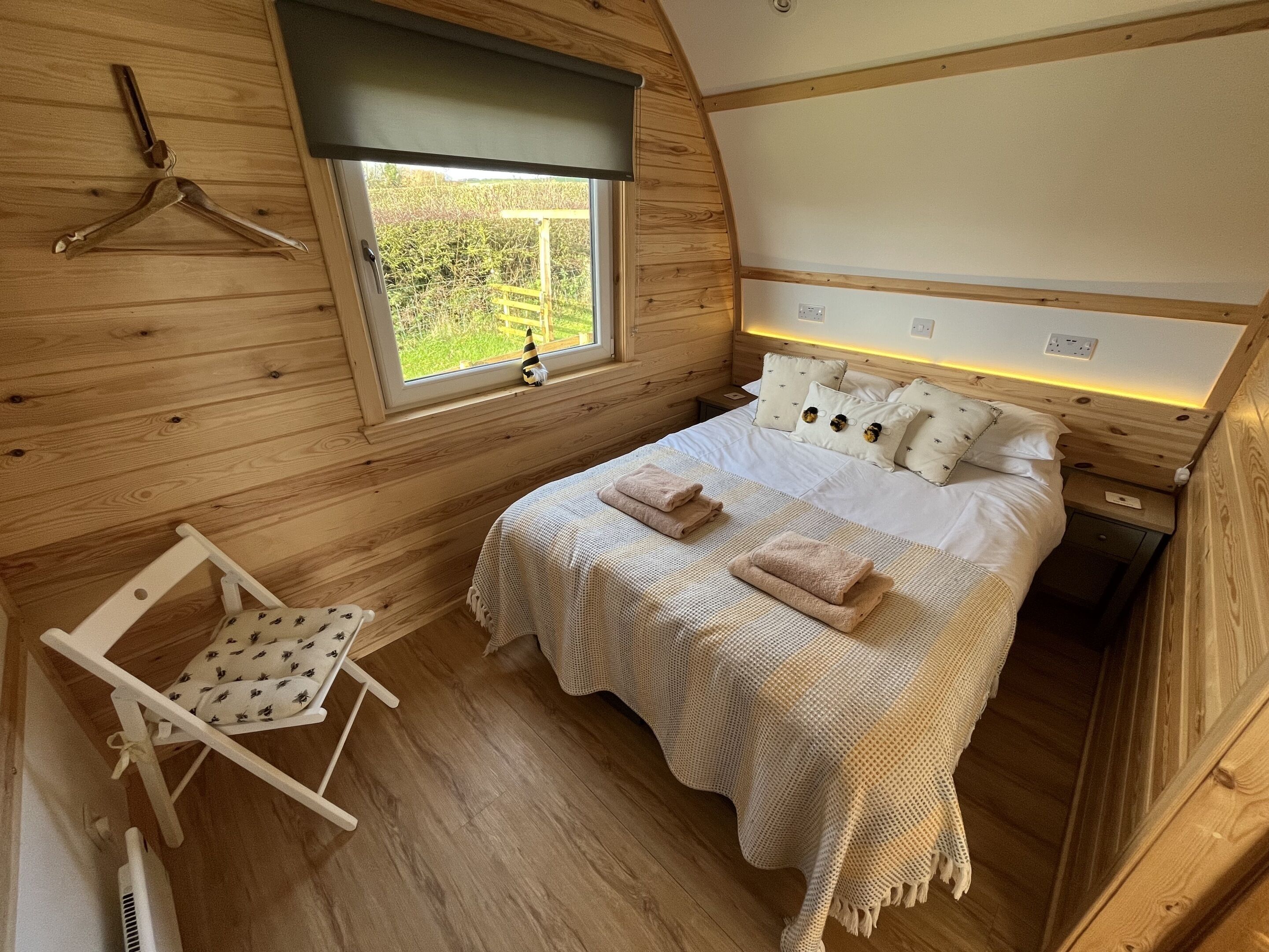 1 bedroom, travel crib, WiFi (free), bed sheets